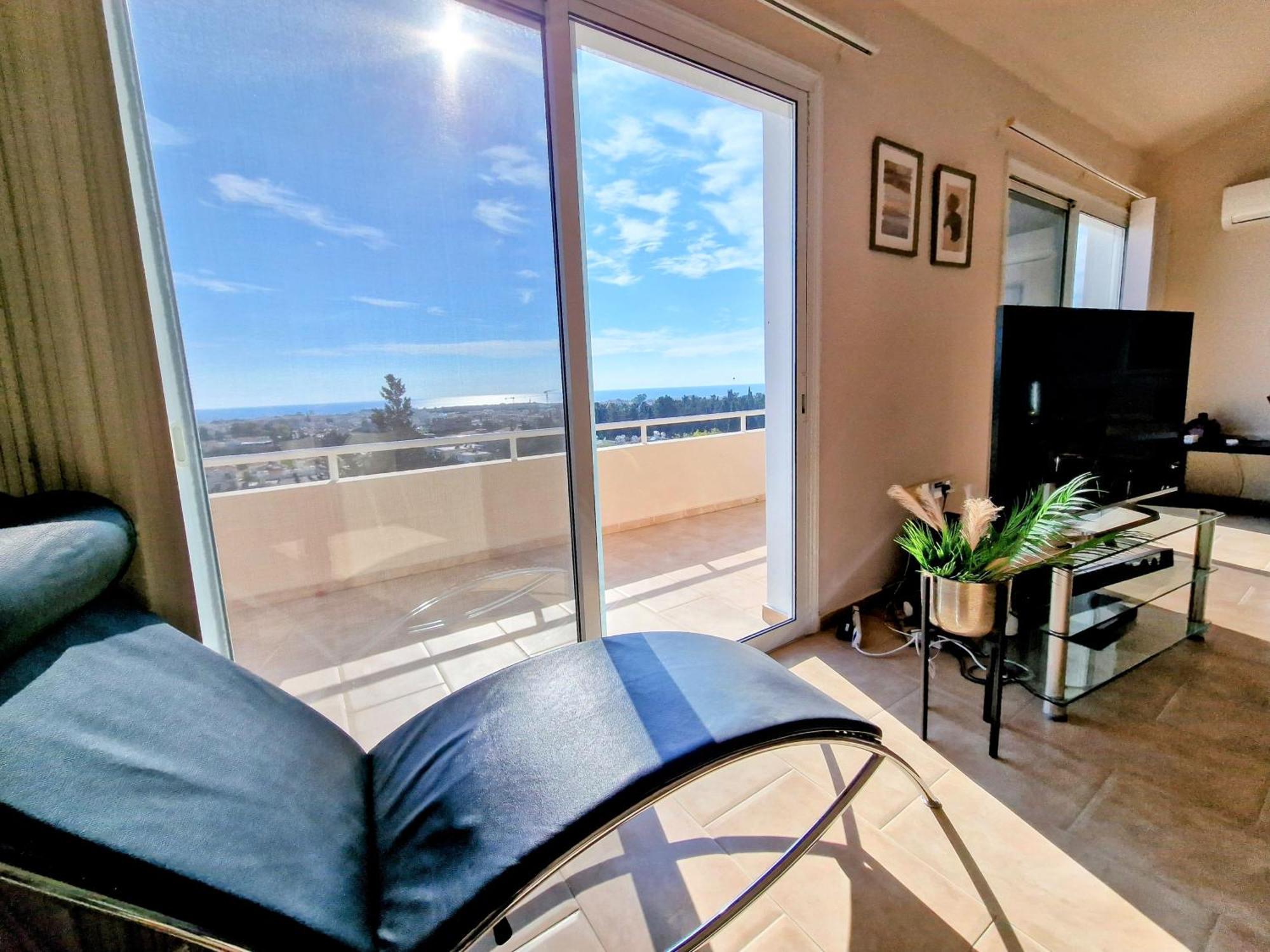 Paphos Central Penthouse Εξωτερικό φωτογραφία